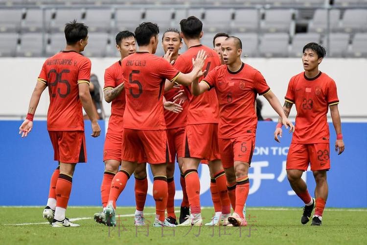 中国男足选拔队东亚杯1:0战胜中国香港队 中国男足选拔队东亚杯1:0战胜中国香港队